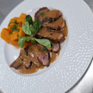 Magret de canard et Patates douce rôties aux épices - AU P'TIT GUEUL'TON